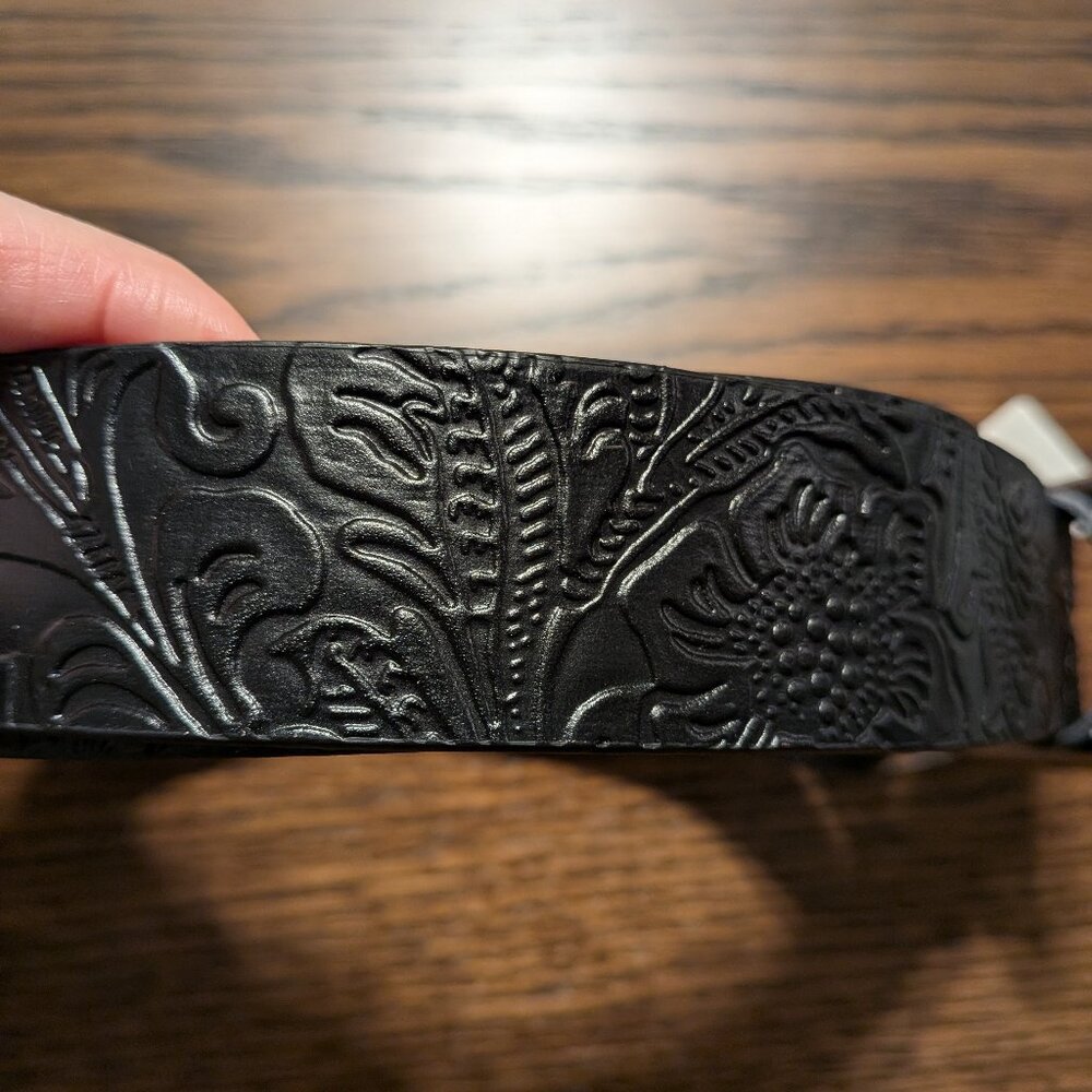 Anthropologie Emerson Belt in Black/Silver